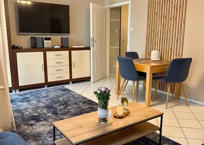 Apartament Klonowa Kołobrzeg przy morzu z garażem